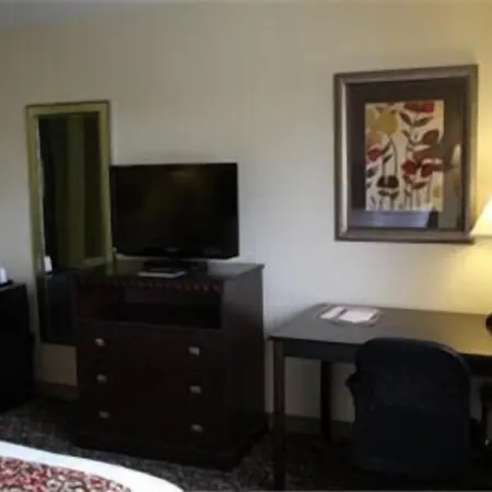 Valley Inn Sanford Medical Center-2